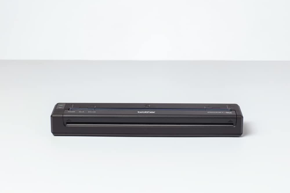 brother-pj823-stampante-portatile-termica-diretta-formato-a4-300-dpi-interfaccia-usb-velocita-fino-a-13-5-ppm-incluso-cavo-usb-c-documentazione-e-foglio-pulizia-testina